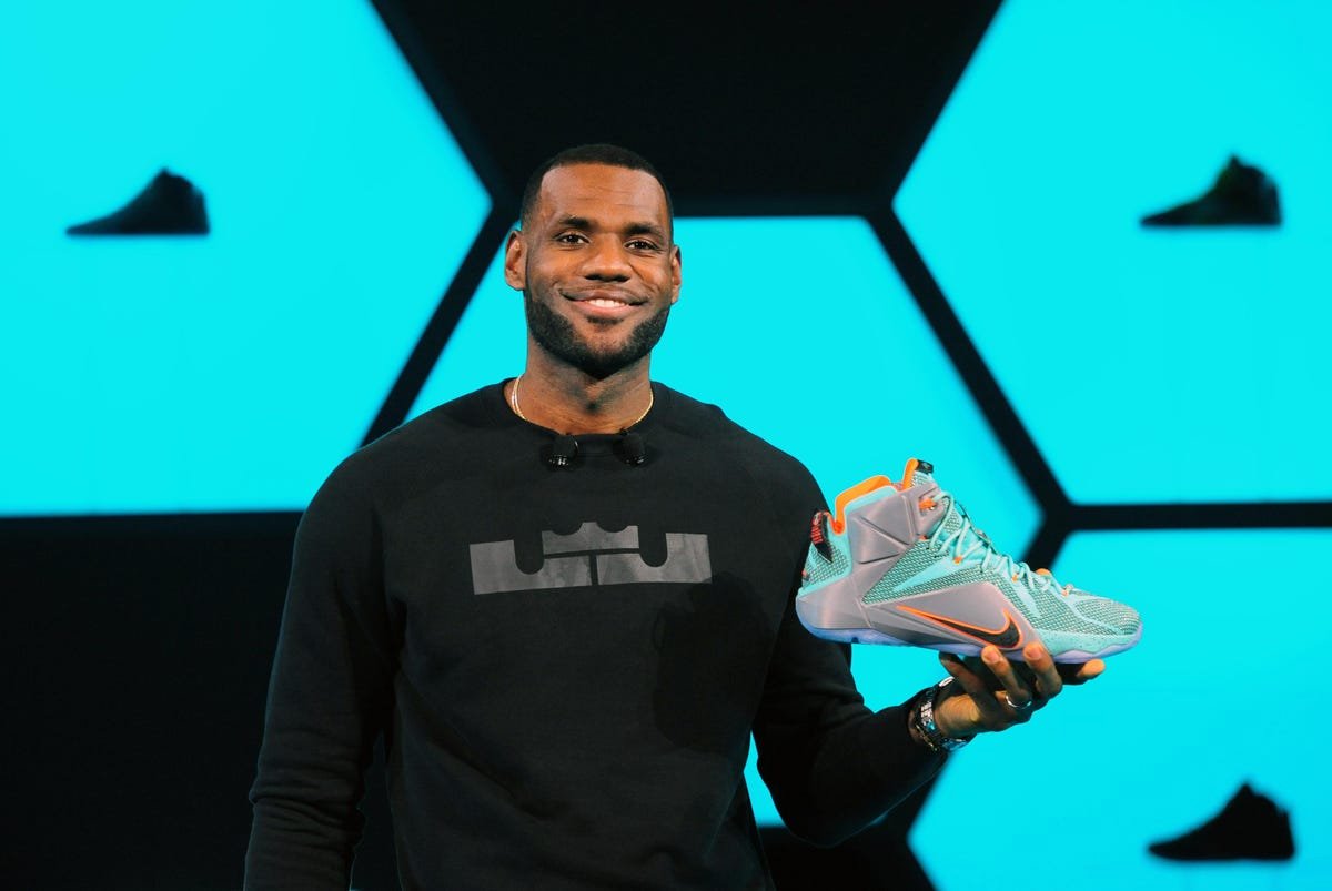 newest lebron james shoes