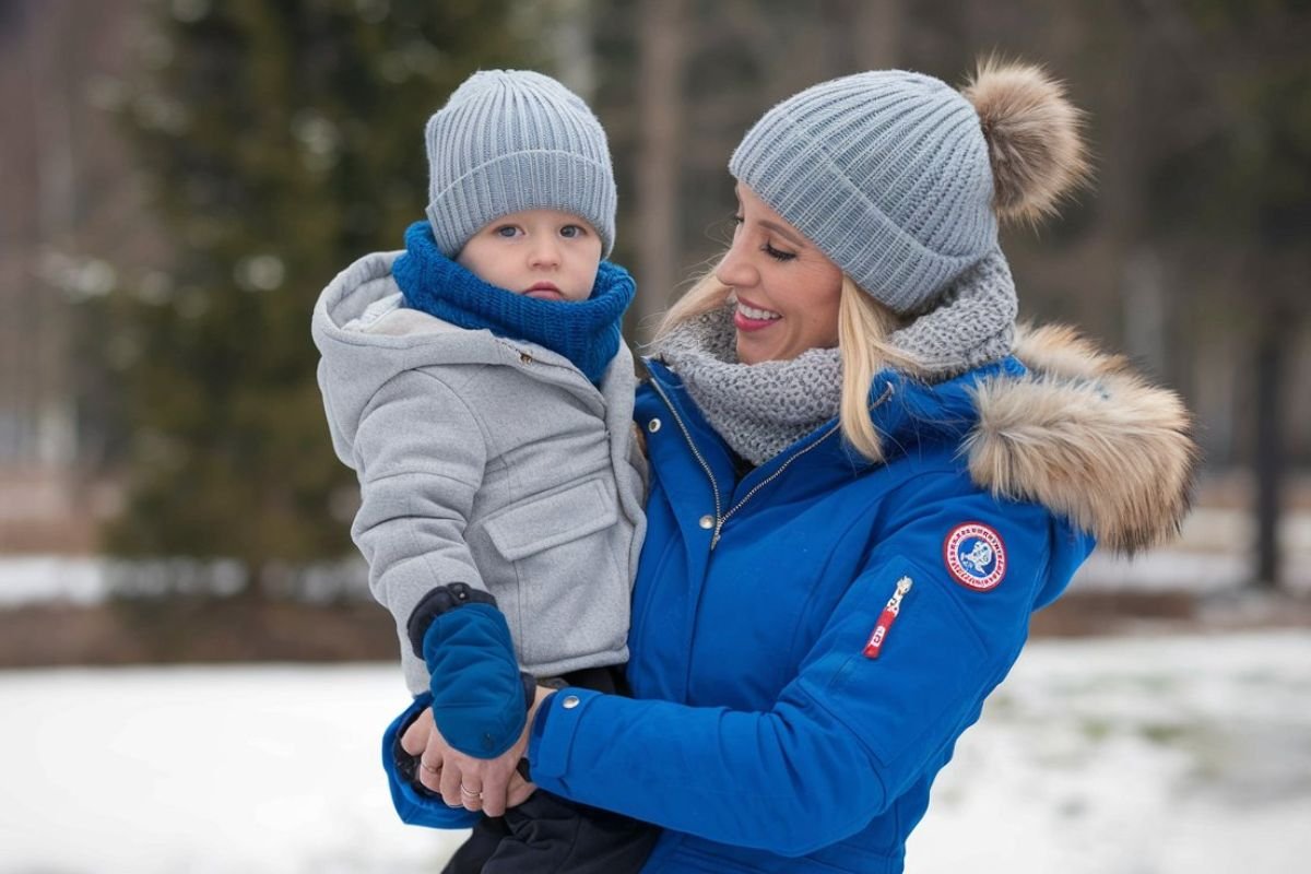 14 Winter Outfit Ideas for Moms: Stylish and Practical Options to Stay Cozy