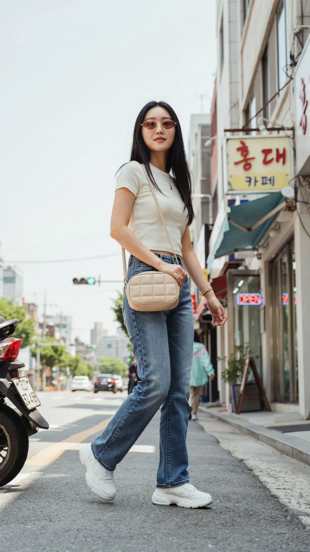 Y2K Baby Tee and Low-Rise Jeans Korean street style outfit
