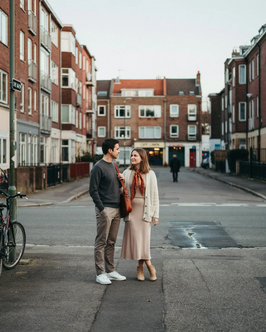 The Shared Accent Colour matching couple vacation outfit