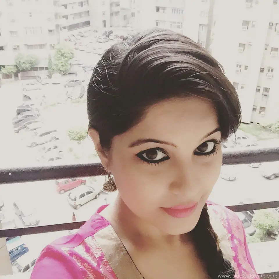 30 Photos That Prove That Tanvi Sharma is a Real Selfie Queen - Magical ...