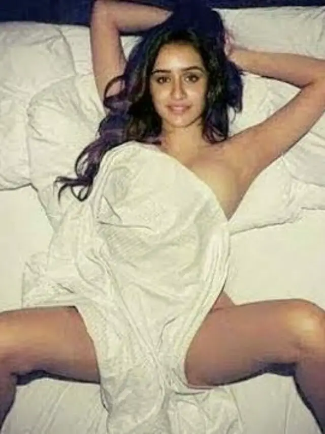 Leaked Photo of Shraddha Kapoor in Bikini